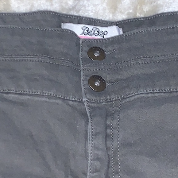BEBOP OLIVE GREEN CUT OFF SHORTS - Picture 2 of 5